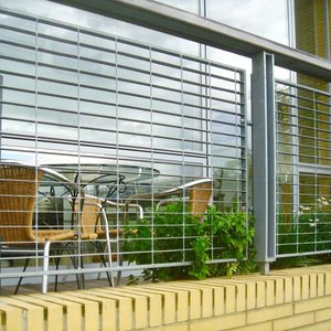 Clôture en acier galvanisé en gros / Conception de grille pour mur de clôture Clôture en acier galvanisé / Grille en acier Clôtures métalliques - Product Image 1