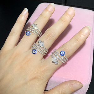Anello <span class=keywords><strong>a</strong></span> <span class=keywords><strong>vite</strong></span> di alta qualità Micro Pave White Blue Cubic Zirconia 5A CZ Fatima Hamsa Hand Round Eye Rings per gioielli da donna - Product Image 5