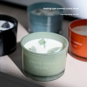 Bougie parfumée artisanale de luxe, respectueuse de l'environnement, à base de cire de soja, avec huiles essentielles et pierres précieuses, pour l'aromathérapie - Product Image 1