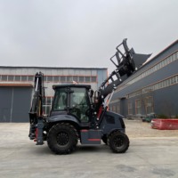 Rétrocaveuse 3CX 4x4, engin de terrassement haute performance avec pelle avant et pelle arrière