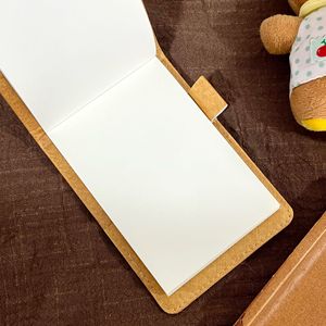 Nuevo Cuaderno de Bolsillo Mini Cuadrado Impermeable con Cubierta Amarilla <span class=keywords><strong>y</strong></span> Páginas en Blanco, Portátil en Cualquier Momento. - Product Image 1