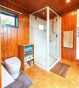 Villa de luxe contemporaine en structure acier préfabriquée, étanche, écologique, ignifuge et durable, type maison triangulaire, pour complexe hôtelier avec <span class=keywords><strong>cuisine</strong></span> - Product Image 6