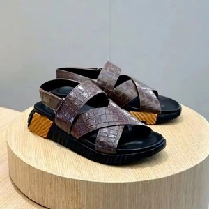 Sandalias Casuales Versátiles con Tira Cruzada de Cuero Genuino, que Aumentan la Altura, para Hombre, Verano 2026, Sandalias de Playa con Plataforma - Product Image 2