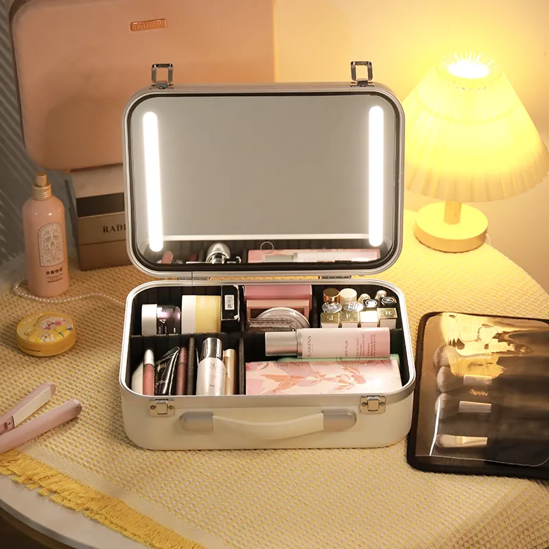 Professional Double Layer Cosmetic Case With LED Light Cheap Price Gold Make Up Case With Mirror