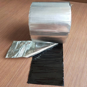 Bande de réparation imperméable autocollante en bitume asphalte et feuille d'aluminium pour toiture - Product Image 1