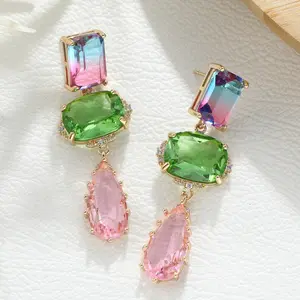 2024 신상품 핑크 및 녹색 전기석 다이아몬드 귀걸이 보석 무지개 라인 석 교수형 귀걸이