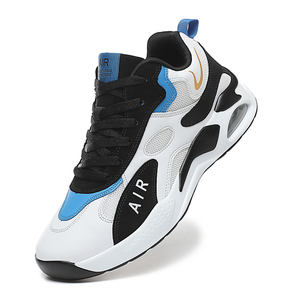 أحذية رياضية أنيقة للرجال أحذية رياضية للركض والشتاء بحجم كبير - Product Image 1