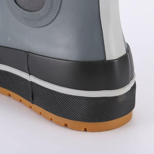 Kadınlar için FS-65 Trendy Kaymaz Su Geçirmez Lastik Çizmeler - Product Image 4