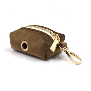 Caliente colorido terciopelo perro mascota caca bolsa titular dispensador mascotas caca bolsa titular nuevo diseño sólido personalizado perro caca bolsa titular - Product Image 6