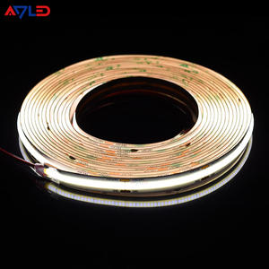 Bandes lumineuses LED COB 12V 24V 528 LED 3000K 4000K 6000K 10mm Bande lumineuse LED COB CE ROHS pour meubles et usage commercial - Product Image 3