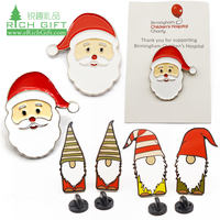 Insigne de revers chapeau épingles en émail logo personnalisé ordinateur De Noël caméra café kpop épingles en émail fabrication sorcière avec carte de crédit