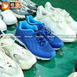 Geryon Vintage Ukay Ukay uomo marchiato <span class=keywords><strong>scarpe</strong></span> sportive sfuse di seconda mano miste <span class=keywords><strong>Running</strong></span> scollato <span class=keywords><strong>scarpe</strong></span> <span class=keywords><strong>da</strong></span> uomo per <span class=keywords><strong>scarpe</strong></span> usate balle - Product Image 4