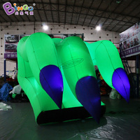 Accessoires de main de monstre effrayant personnalisés, modèle de main de squelette LED, main de fantôme gonflable géante pour décoration de fête en plein air