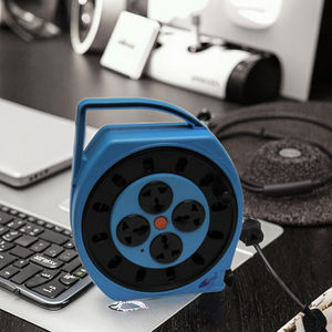 Carrete de Cable de Extensión Retráctil Universal de 50M, Cables de Extensión Eléctricos Industriales para Exteriores, Enchufe Universal para Reino Unido e Italia - Product Image 5