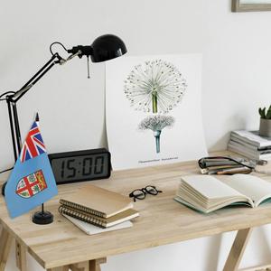 Bandera de Fiyi de 14x21cm con Base para Decoración de Mesa o Escritorio de Oficina, Nuevas Tendencias al por Mayor - Product Image 6