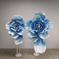Fournisseur de décorations de mariage, fleurs artificielles de grande taille, fleurs décoratives en papier de couleur rose vif pour les événements de mariage et les fêtes