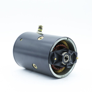 Motor de CC de 12V 1200W con imán permanente y montaje de brida de 130 mm para aplicación en cabrestante de portón trasero de coche - Product Image 3