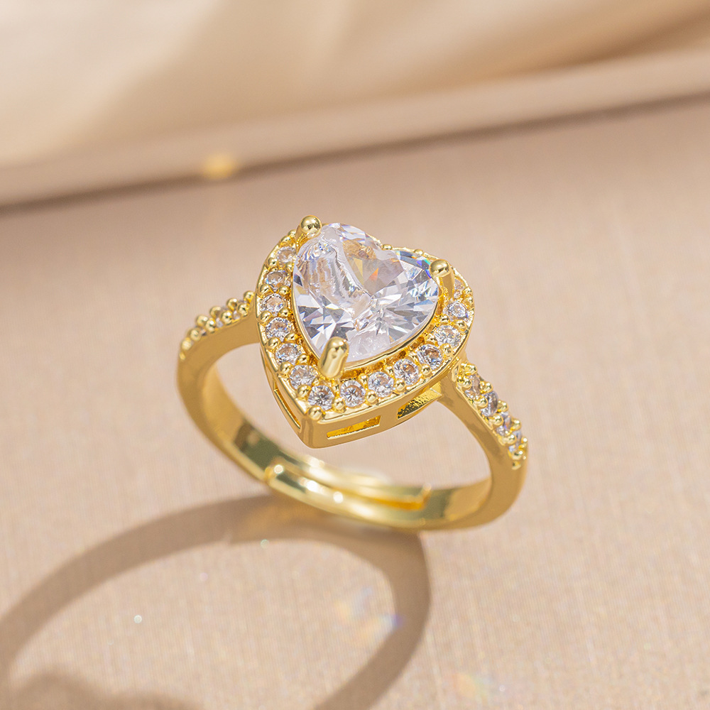 Bague coeur blanc en or 8852