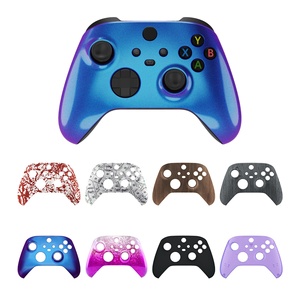 อะไหล่เปลี่ยนฝาครอบกริ๊ปเคส EXtremeRate ชุดเปลี่ยนหน้ากาก อุปกรณ์เสริมสำหรับจอย Xbox Series X S - Product Image 1