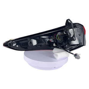 Nouveau feu arrière intérieur droit LED pour <span class=keywords><strong>voiture</strong></span> 81580-0E222 815800E222, installation en place, MOQ 1 pièce - Product Image 3