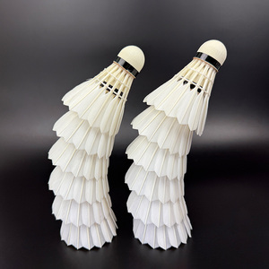 Volant de badminton SNOWPEAK SP-02 en plumes d'oie de première qualité, faible MOQ, personnalisation OEM disponible, stabilité de vol A++ - Product Image 6