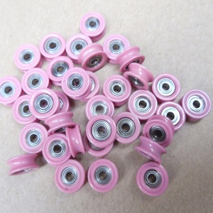 Poulie en céramique solide rouge à rainure en U, finement polie, avec roulement - Product Image 2