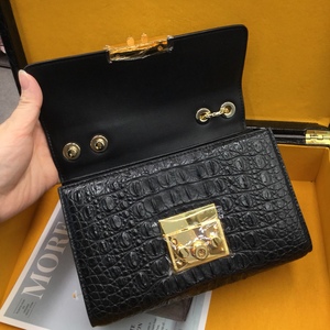 Sac à bandoulière en cuir de crocodile, sac à main vintage avec fermoir doré, sac bandoulière à chaîne pour femme, sac à rabat décontracté pour femme - Product Image 1