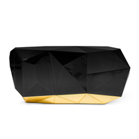 Buffets modernes multifonctionnels écologiques durables en laque noire avec intérieur en feuille d'or et base plaquée laiton, côtés en diamant facetté