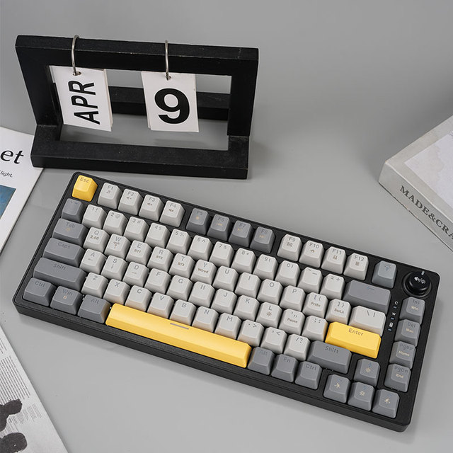 Gianteeth Shark TK 83 Wireless Mini Tri-mode Gaming RGB Hot-swappable Custom Gaming Mechanical Keyboard