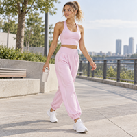 Ensemble assorti personnalisé pour femme : débardeur court dos nageur extensible et doux, et pantalon de jogging à taille élastique avec passepoil contrastant, ensemble deux pièces