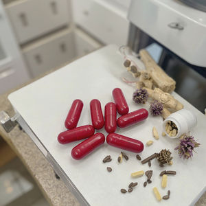 Kapsul kulit pemutih atas 60 Vegetarian Vitamin C <span class=keywords><strong>2</strong></span> kapsul/waktu 24 bulan OEM ODM layanan Label pribadi <span class=keywords><strong>2</strong></span> antioksidan dewasa - Product Image 5