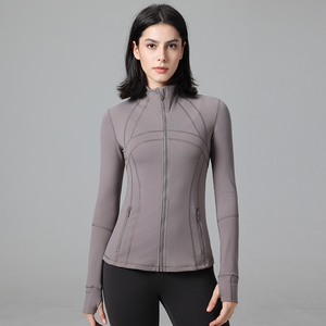 Ropa de entrenamiento deportiva de secado rápido y transpirable, ropa de entrenamiento de fuerza ajustada y de soporte. - Product Image 4