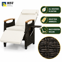 Fauteuil inclinable d'extérieur en osier brun foncé avec repose-pieds réglable