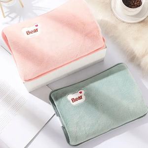 أكياس تسخين المياه الساخنة القابلة لإعادة الشحن بتصميم ce أداة تدفئة اليد للتخفيف من الألم زجاجة مياه ساخنة كهربائية لشتاء دافئ - Product Image 6