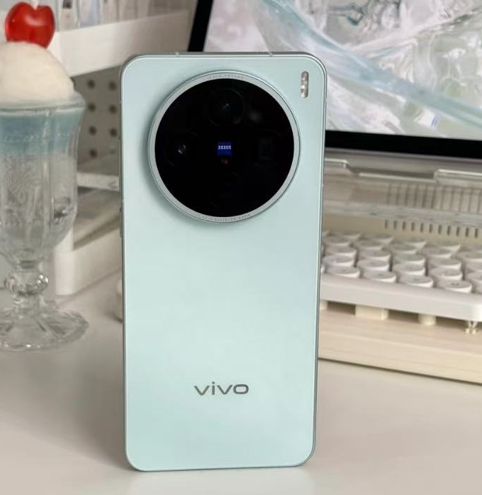 สีเขียว