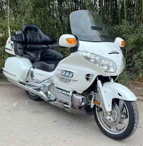 Honda Gold Wing 1800cc <span class=keywords><strong>Moto</strong></span> Touring per Lunghi Viaggi, Ideale per Coppie e Piloti Esperti, con Guida Fluida - Product Image 2