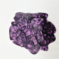 Vente chaude Violet Perle Guitare Médiators Plectre Pearloid Violet Guitare Plectre Médiateur 0.46/0.71/0.96/1.2/1.5mm