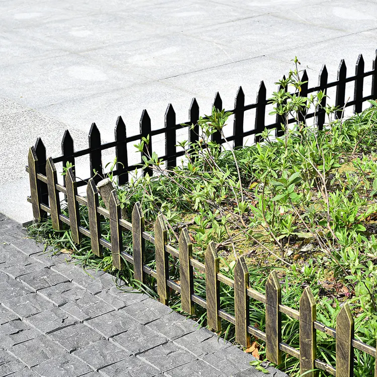 Professional Factory Plastic Playground Fence Picket Border for Garden Landscape Edging Pathways 4 Pieces Set