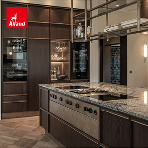 Gabinetes <span class=keywords><strong>de</strong></span> Cocina Allandcabinet Estilo Español Wabi Sabi con Puerta <span class=keywords><strong>de</strong></span> Diseño Esqueletizado, Chapa <span class=keywords><strong>de</strong></span> Roble Teñido, con Fregadero, Estufa y Refrigerador - Product Image 3