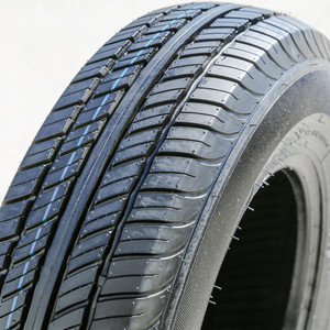 BEARWAY <span class=keywords><strong>155R13</strong></span> LT 165R13C <span class=keywords><strong>pneu</strong></span> pour camion léger conception radiale de la chine <span class=keywords><strong>pneu</strong></span> de voiture Tubeless roues et accessoires nouvel état - Product Image 2