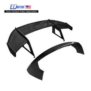 สปอยเลอร์หลังคาร์บอนไฟเบอร์แบบแห้ง รุ่น SF90 XX พร้อมฝาครอบฐาน สำหรับ Ferrari SF90 GT Wing - Product Image 1