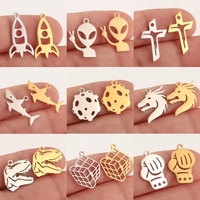 Jingxiang Gants de boxe en acier inoxydable transfrontaliers personnalisés Alien Rocket Dinosaur Pendentif de dessin animé En stock Vente en gros