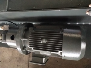 E22 Cyblic CT8 CT12 controlador HPB 160T3200 CNC prensa de freno con split <span class=keywords><strong>herramientas</strong></span> 4 + 1 eje - Product Image 6