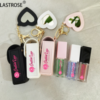 Porte-clés en cuir PU de luxe pour gloss, en forme de cœur, avec pochette pour huile à lèvres, accessoire de sac de voiture, pendentif pour femme, cadeau