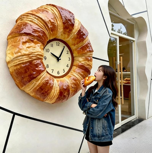 Sculpture en résine 3D réaliste sur le thème <span class=keywords><strong>de</strong></span> la <span class=keywords><strong>boulangerie</strong></span>, conçue sur mesure - <span class=keywords><strong>Horloge</strong></span> à pain pratique <span class=keywords><strong>de</strong></span> la <span class=keywords><strong>boulangerie</strong></span> Creative Point - Product Image 4