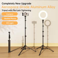 Statif Ponsel P8 untuk Live Streaming, Tripod Kamera Lipat dari Aluminium Alloy, Tongkat Selfie Teleskopik yang Dapat Diputar, Penjepit Ponsel 1/4
