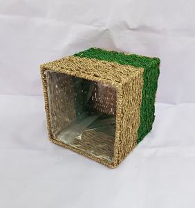 Maceta Decorativa Artesanal de Seagrass, Proveedor B2B, Cesta Cuadrada de Ratán Tejido con Forro Protector de PE para Venta al por Mayor - Product Image 3