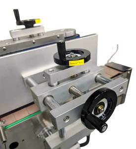 Etiquetadora automática de botellas de escritorio Máquina etiquetadora de plástico - Product Image 4