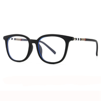 Anti Blue TR90 Cat Eye Luxury Gafas Marcos Hombres Mujeres Trending Styles UV400 Óptico Moda Gafas de computadora