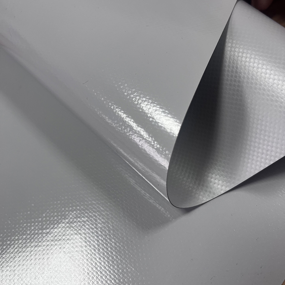 High Strength Tear-Resistant Weatherproof Ball Net Border Reinforcement Fabric 650gsm PVC Coated Fabric